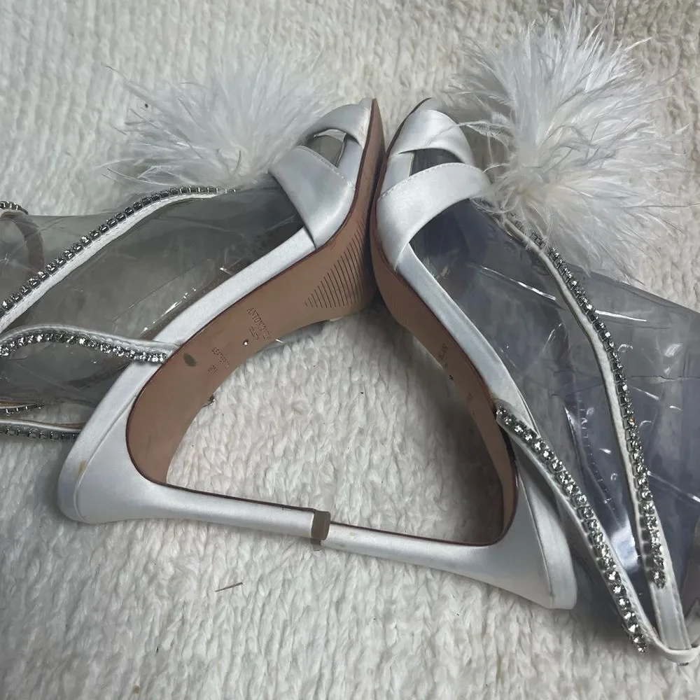 Antonio Melani white Satin Feathered &Rhinestones ankle strap heel Sandals.SZ9M